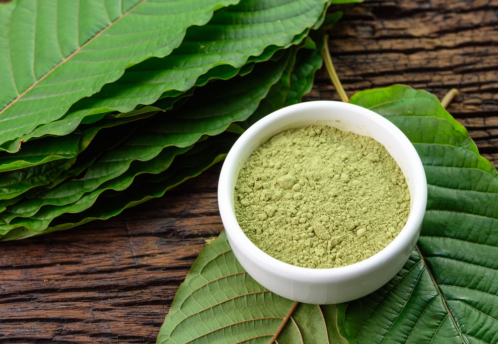 Buy a measuring scoop for kratom powder